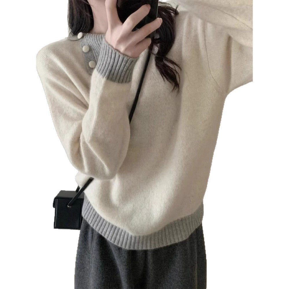 Soft Relaxed Knit Top - Elegant and Versatile