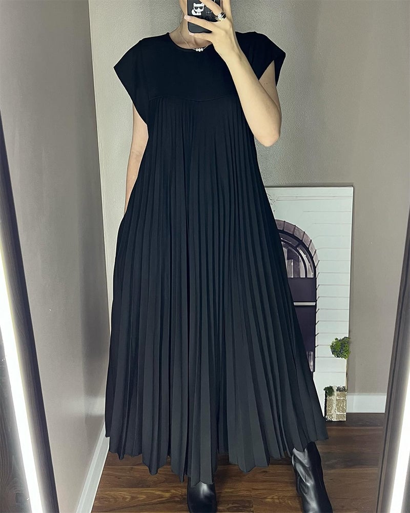 Women's Pleated Maxi Dress – Effortlessly Elegant Occasion Dress