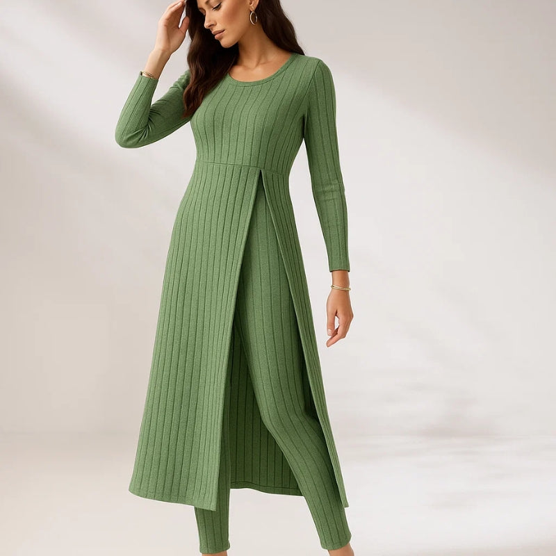 Women’s Ribbed Two-Piece Set – Split-Hem Longline Top and Wide-Leg Matching Pants