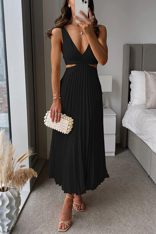 Rumi Women’s Pleated Satin Evening Dress – Elegant Flowy Party Occasion Style