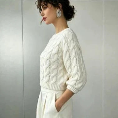 Milky-White Chunky-Knit Short-Sleeve Sweater - Soft and Cozy