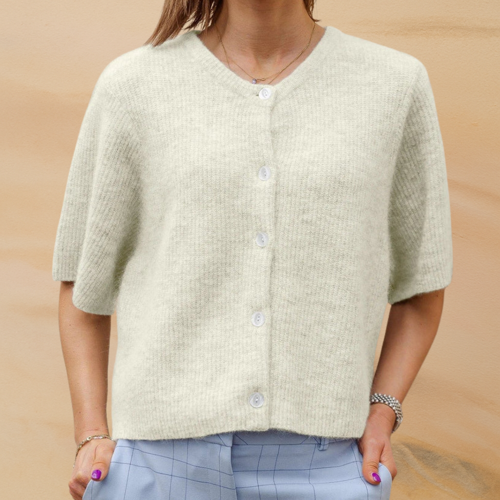 Short-Sleeve Button Vest - Chic and Light