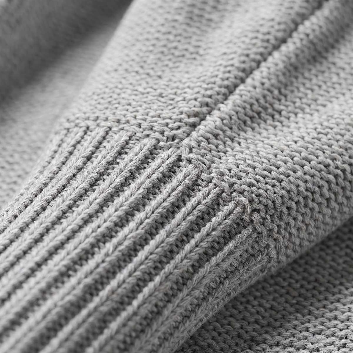 Women’s Loose Knit Cardigan - Soft and Versatile