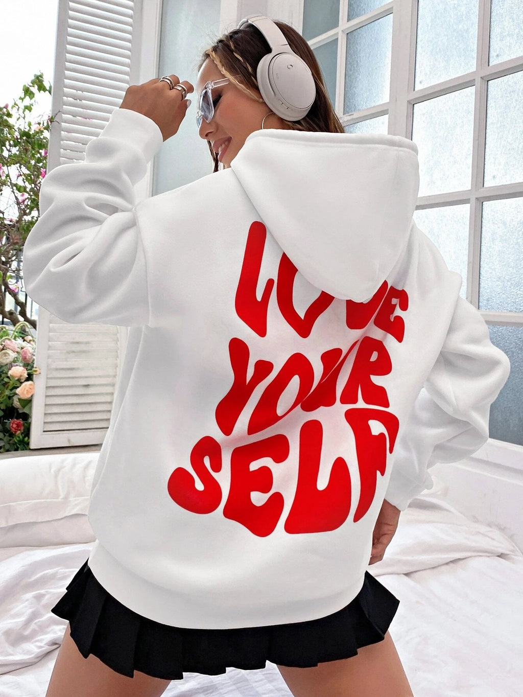 Women's Hooded Cozy Sweatshirt - Soft Warm Everyday Pullover