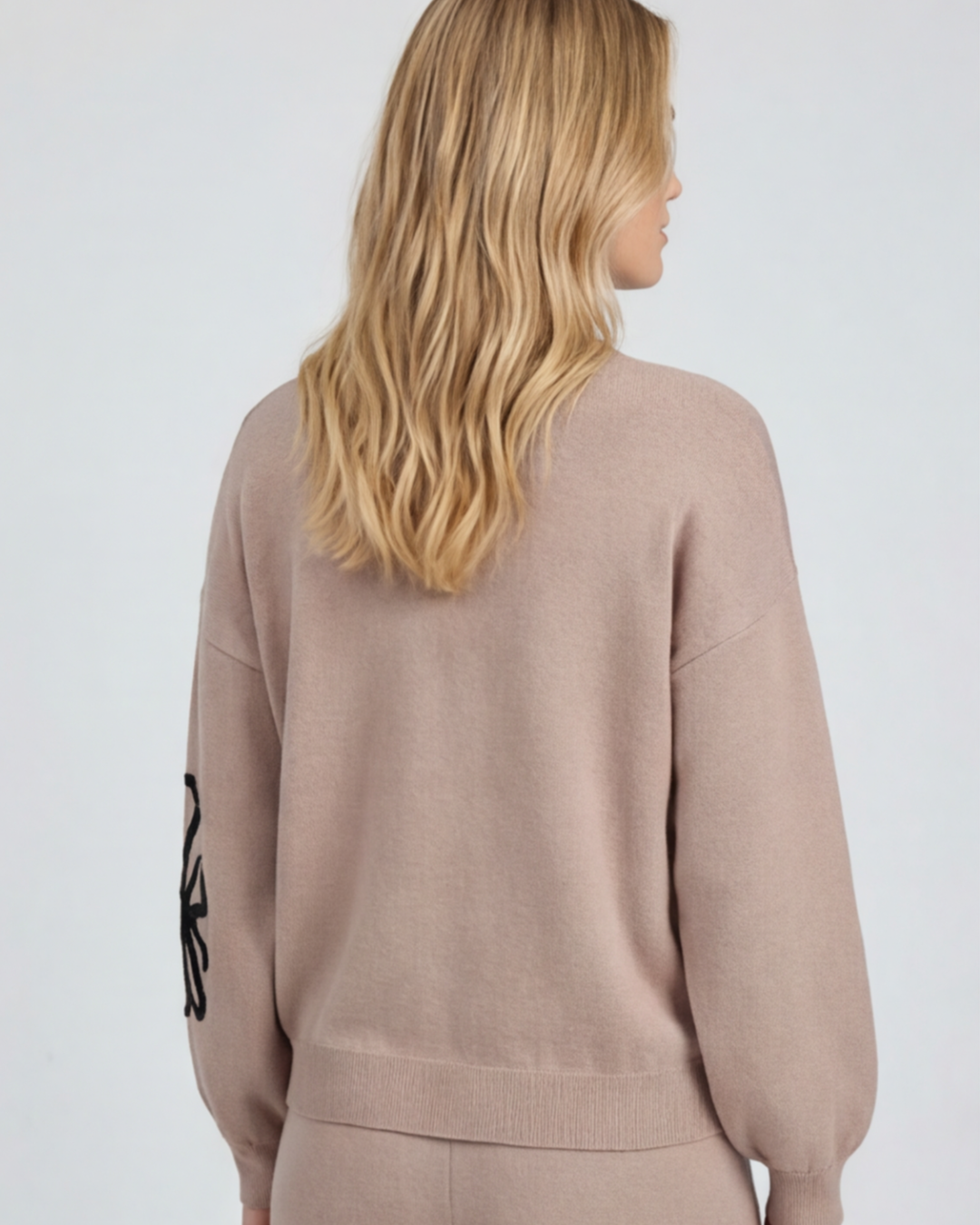 Women’s Premium Knitted Loungewear Set – Round Neck Embroidered Top and Wide-Leg Pants