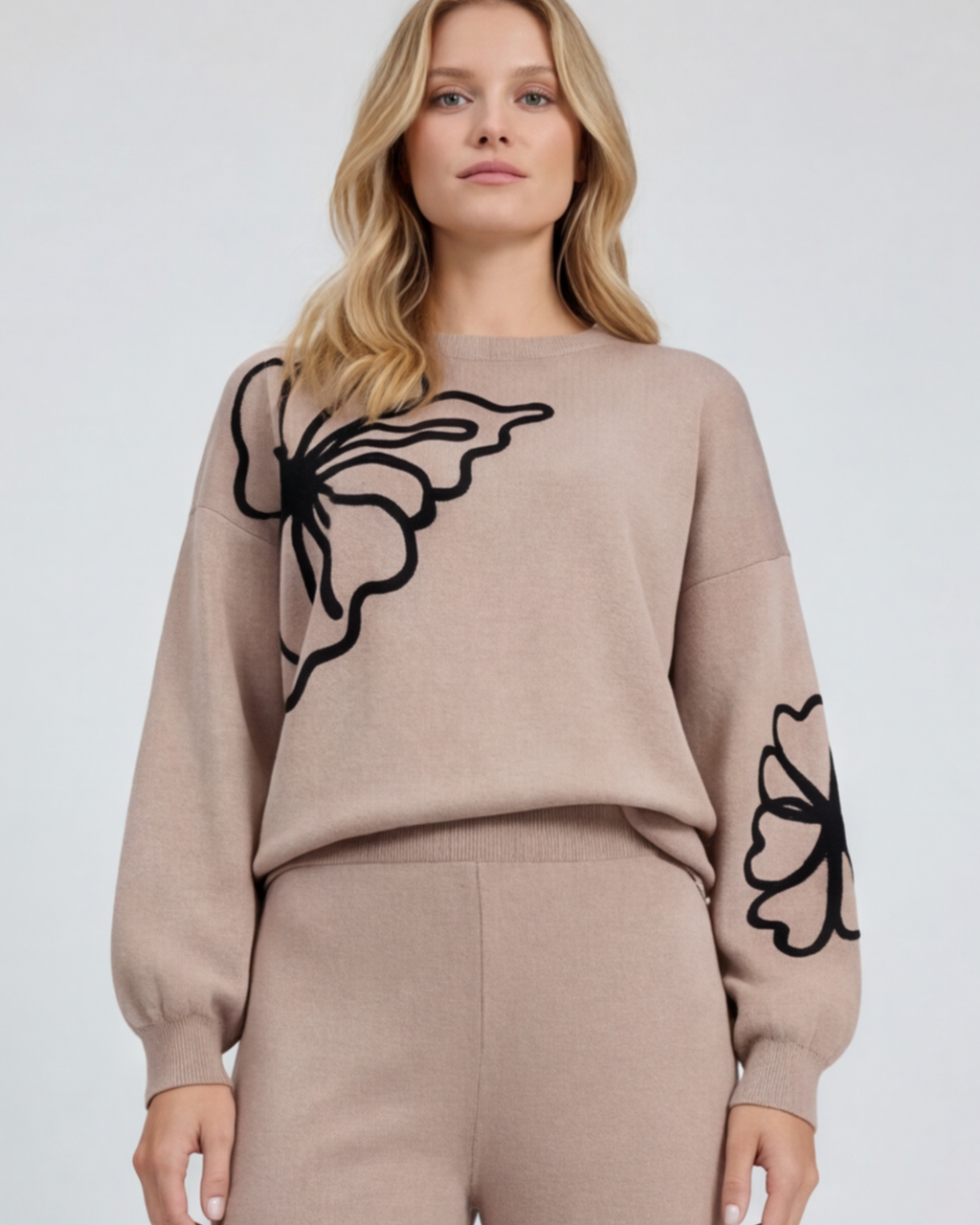 Women’s Premium Knitted Loungewear Set – Round Neck Embroidered Top and Wide-Leg Pants