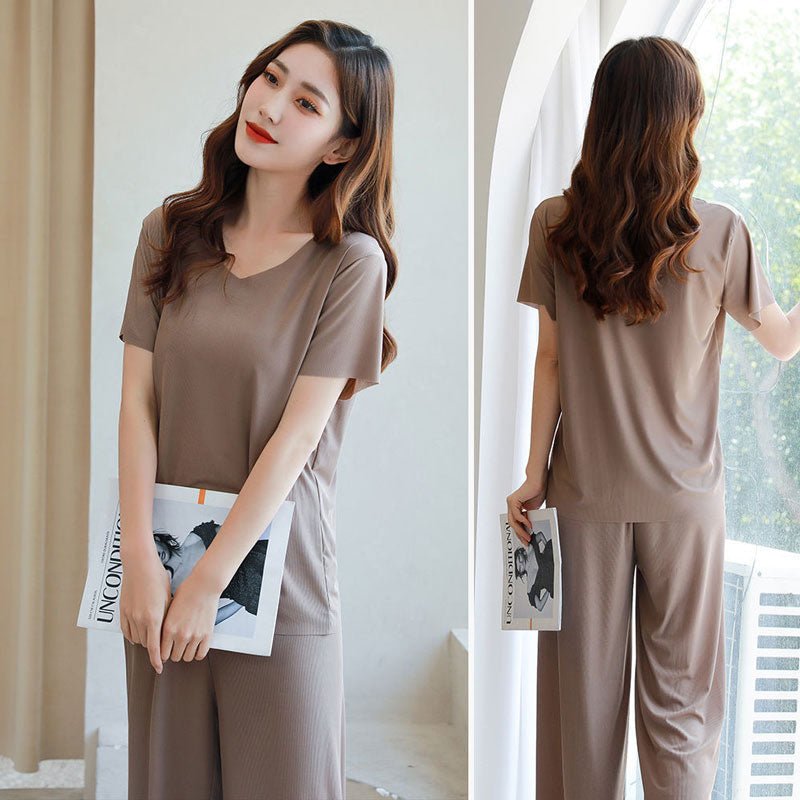 Faye Women’s Soft Ice Silk Set – Comfortable Lightweight Casual Loungewear Style