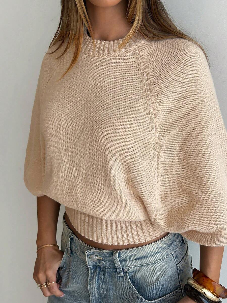 Cropped Crew-Neck Knit Sweater - Soft and Modern