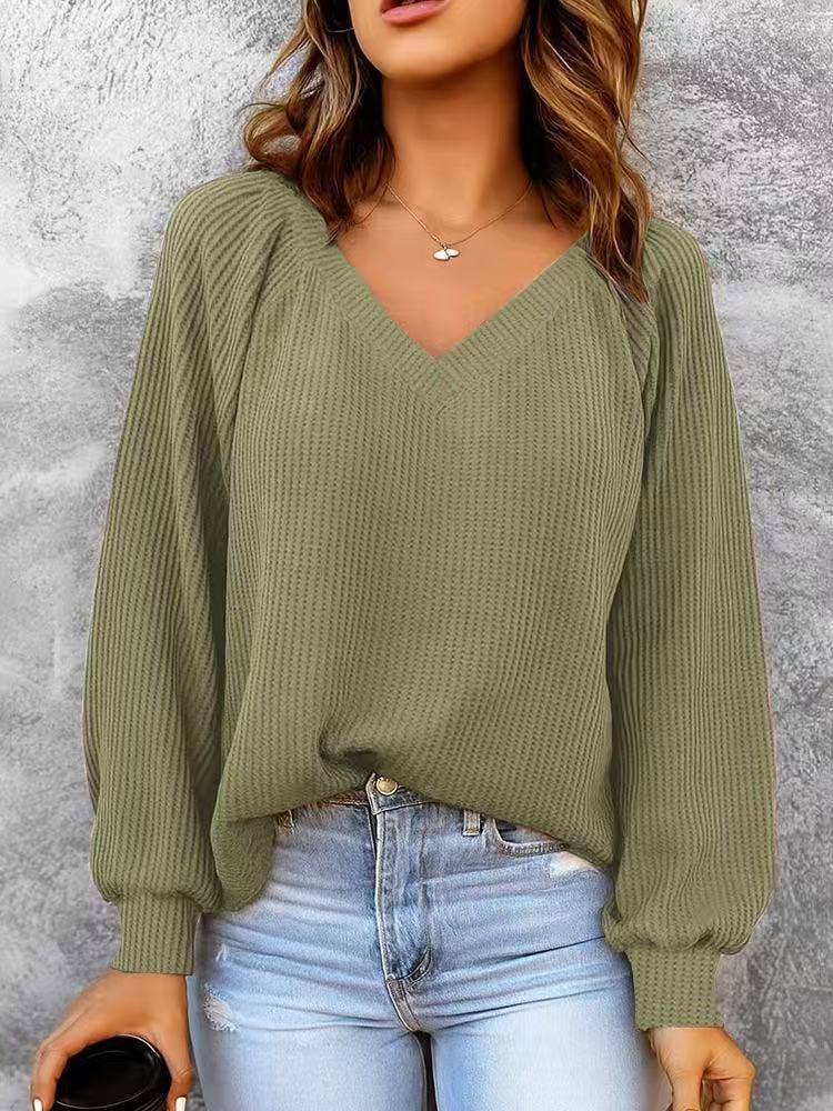 Loose-Fit Knit Sweater - Casual and Comfortable