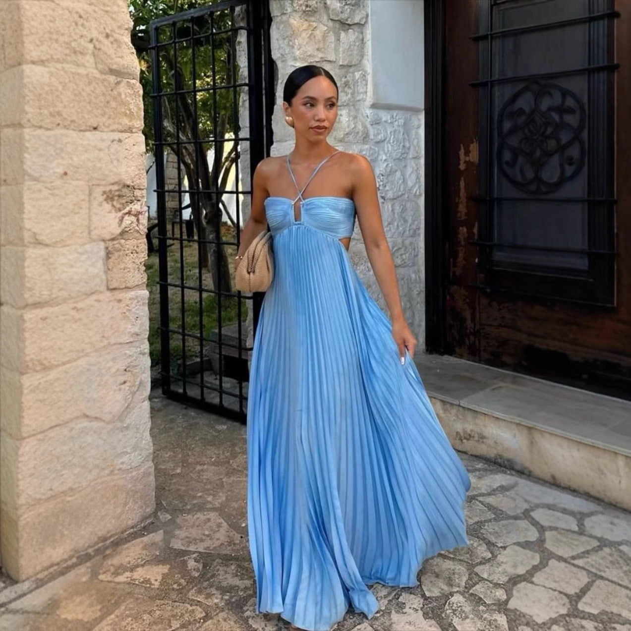 Women's Pleated Sleeveless Halter Dress – Elegant Evening Party Style