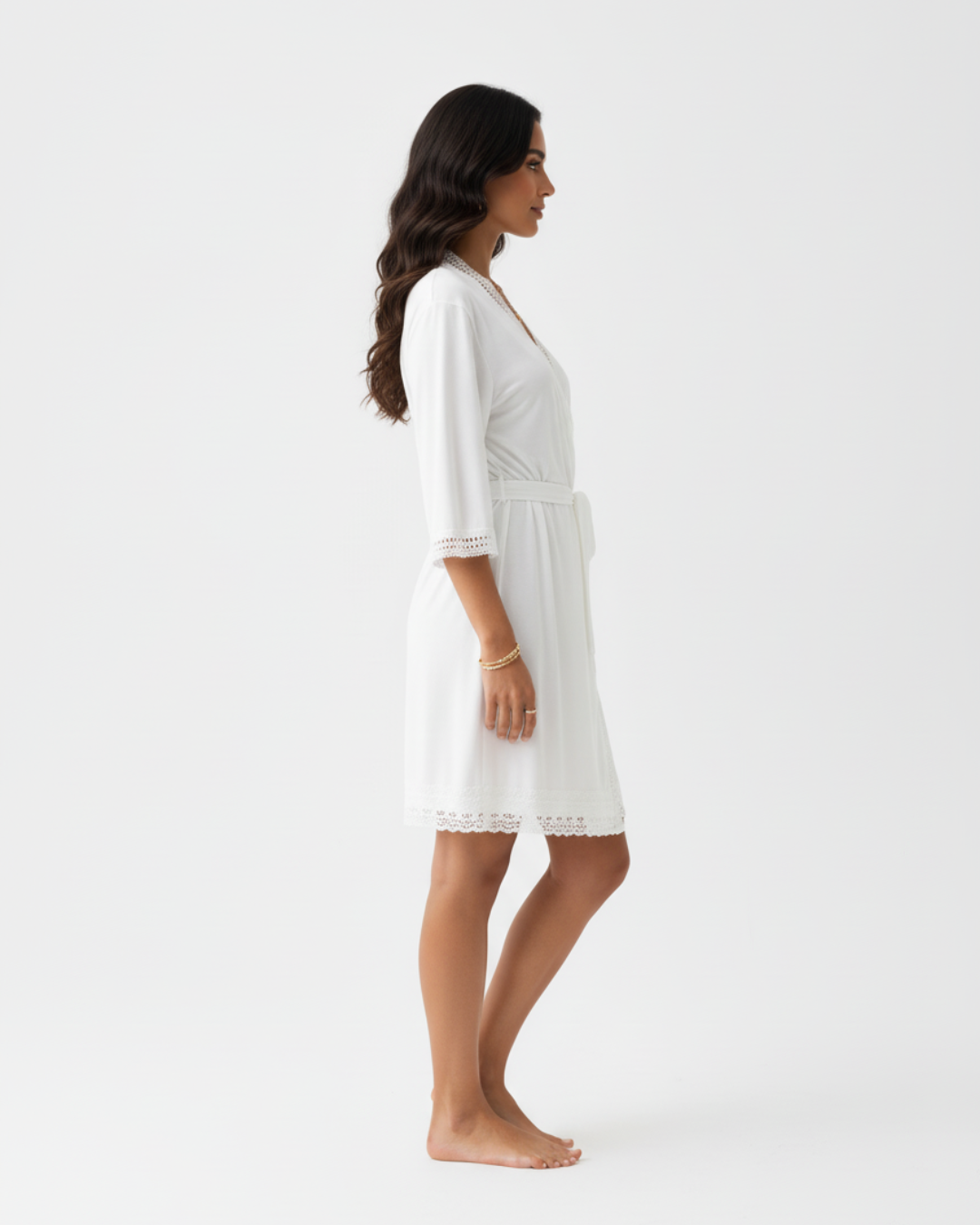 Women’s White Kimono Robe – Short Lace Trim Bathrobe with Belt, Lightweight Bridal & Lounge Wear