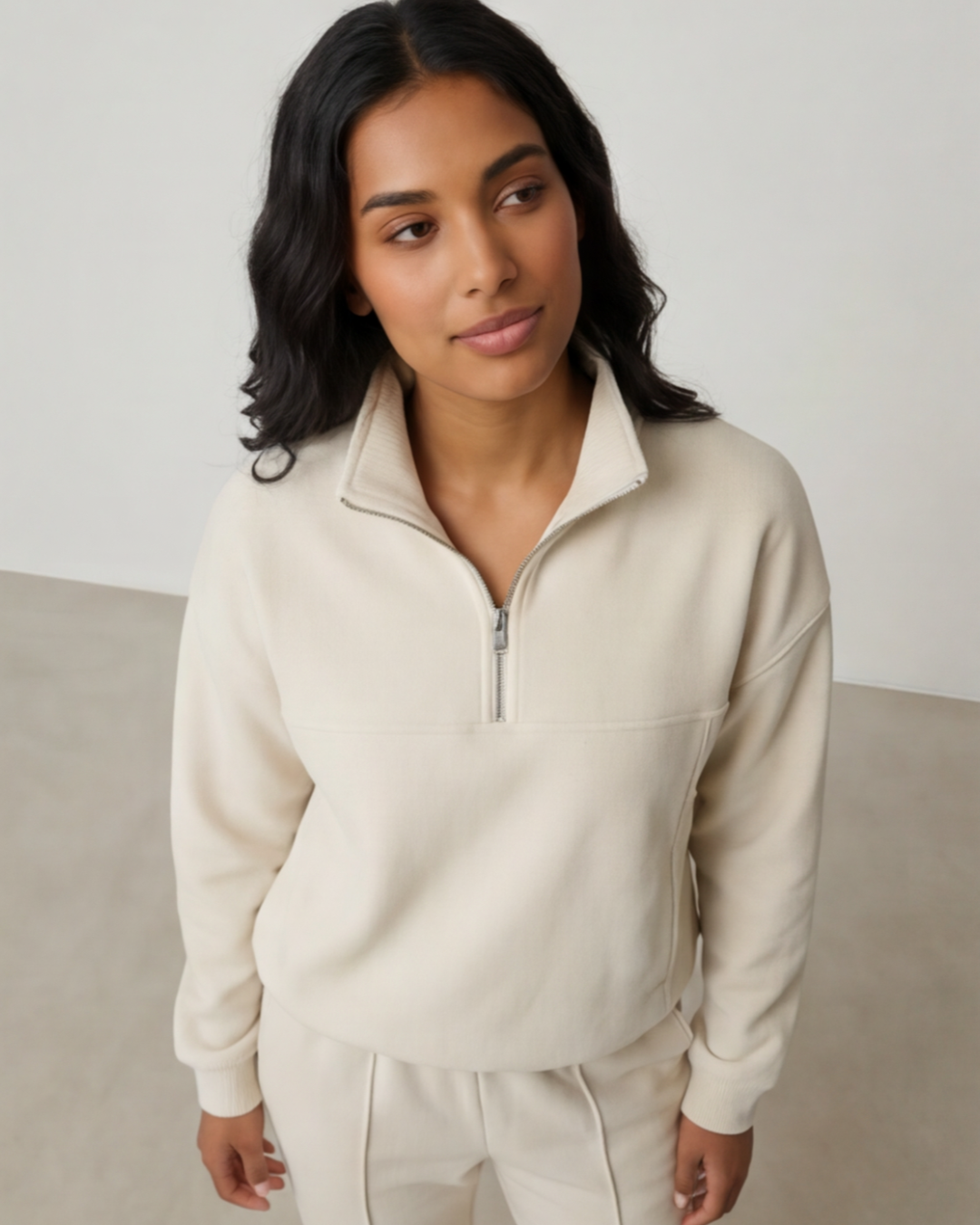 Women’s White Two-Piece Lounge Set – Relaxed Fit Half-Zip Sweater and Comfortable Pants