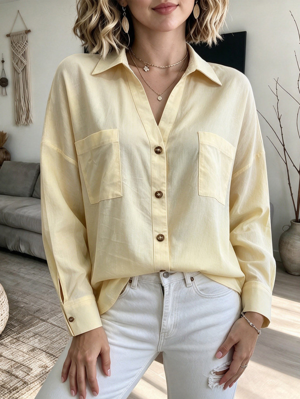 Button-Down Shirt With Chest Pockets - Casual and Practical