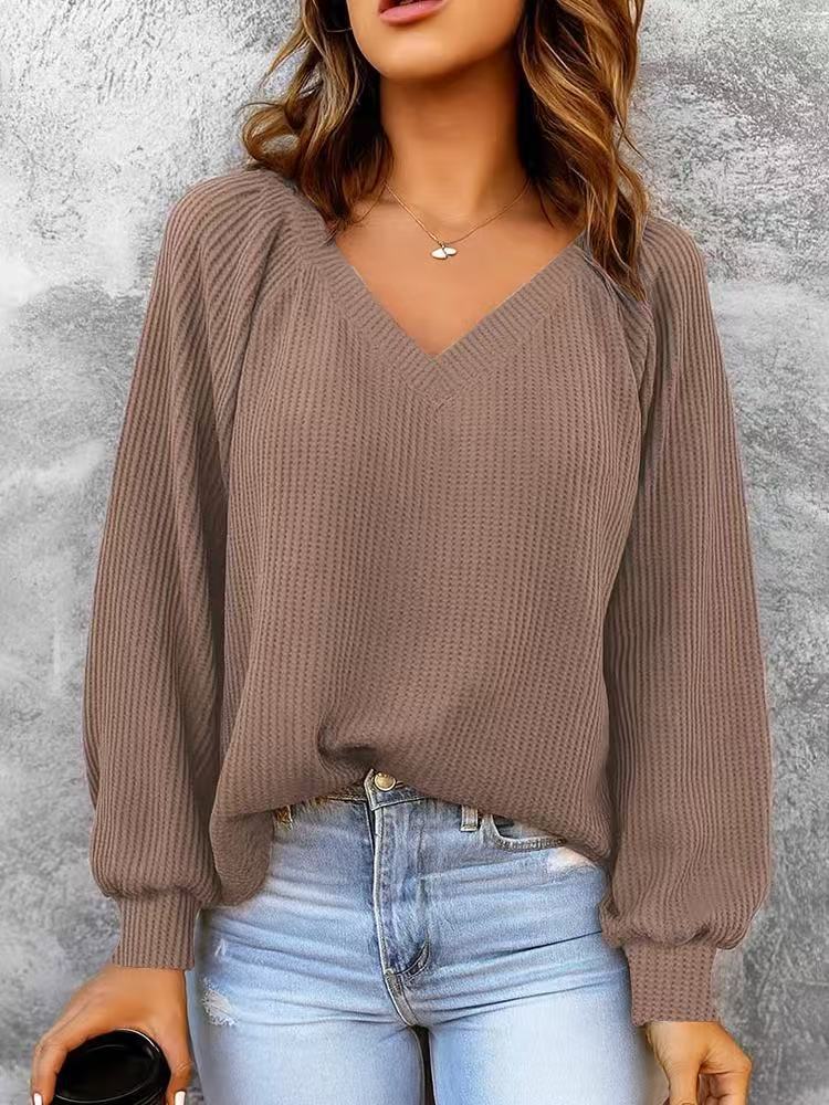 Loose-Fit Knit Sweater - Casual and Comfortable