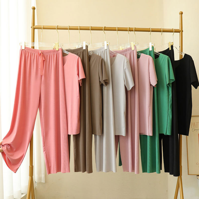 Faye Women’s Soft Ice Silk Set – Comfortable Lightweight Casual Loungewear Style