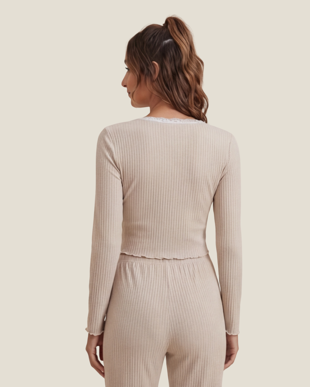 Women’s Comfortable Lace Pajama Set – Long-Sleeved Top and Slim-Fit Trousers