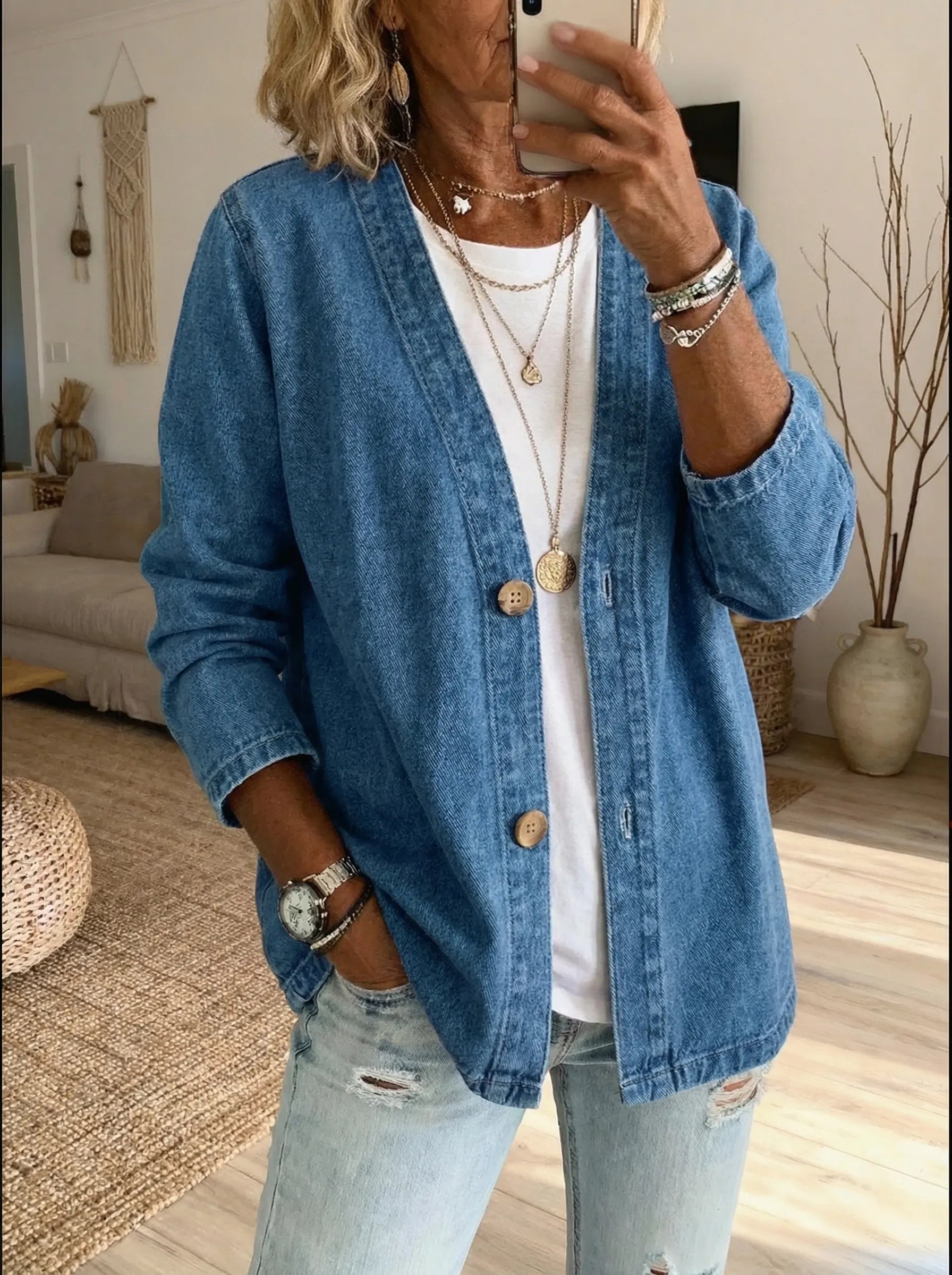 Women’s Casual Button-Up Denim Cardigan – Stylish Relaxed Everyday Layering Style