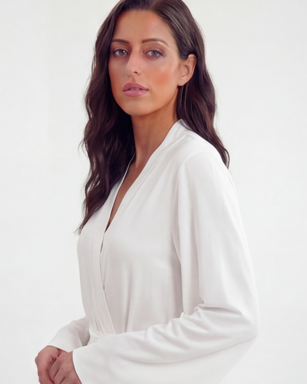 Women’s White Long Sleeve Robe – Elegant Loose V-Neck Nightwear