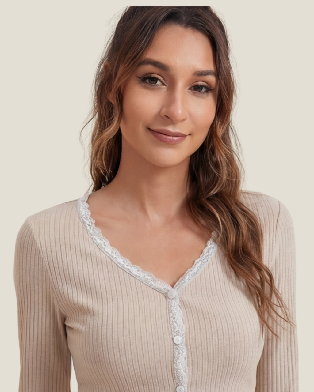 Women’s Comfortable Lace Pajama Set – Long-Sleeved Top and Slim-Fit Trousers