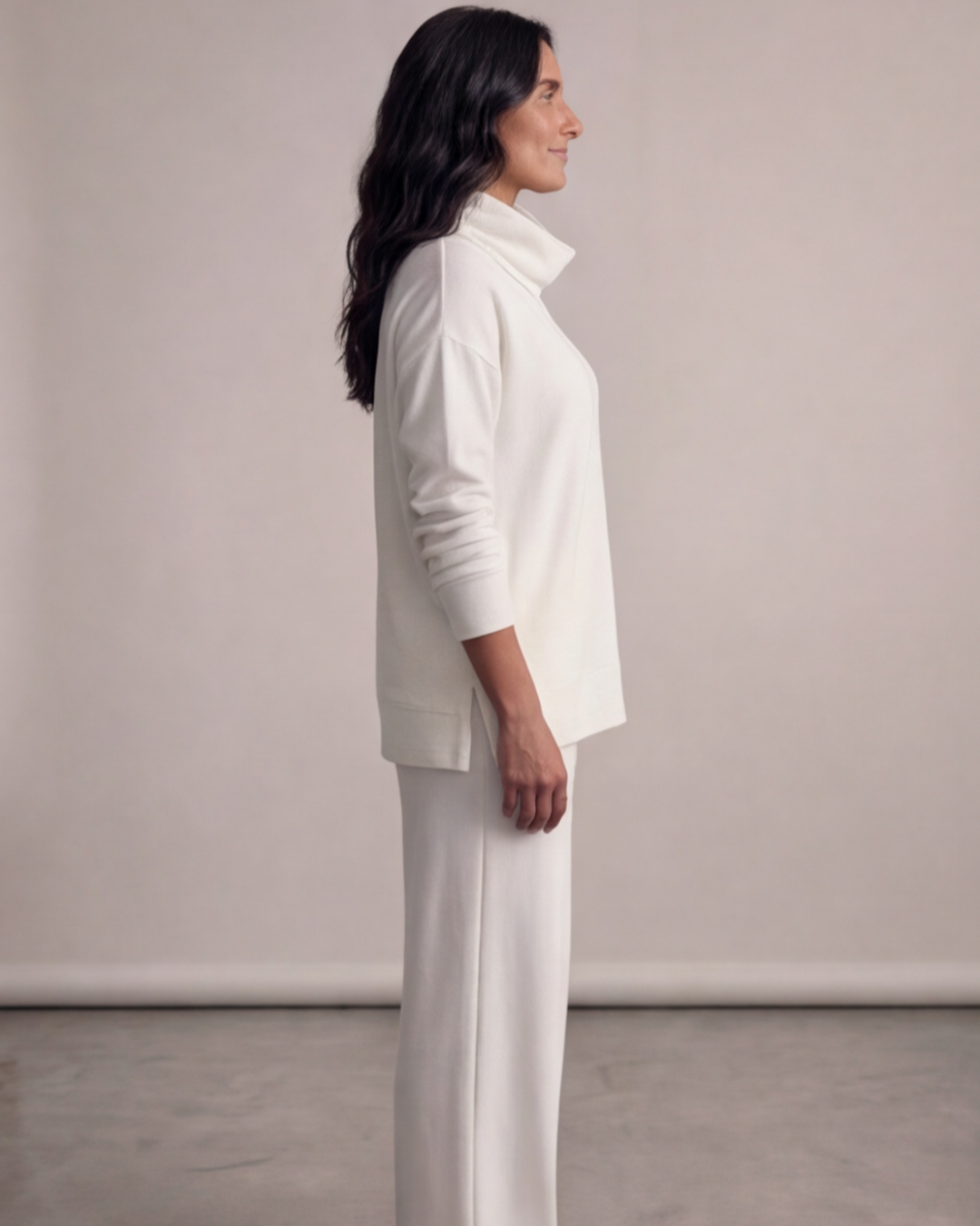Women’s Turtle Neck Top and Wide-Leg Pants Set – Relaxed Fit Loungewear