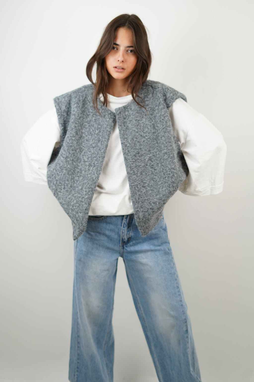 Women’s Pocket Cardigan – Soft Versatile Layering Knit