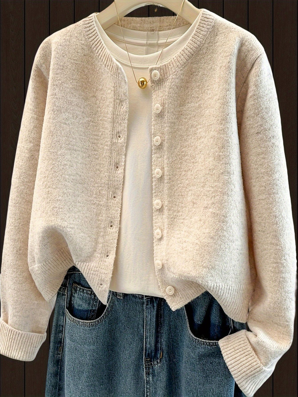 Short Round-Neck Knit Cardigan - Soft and Easy