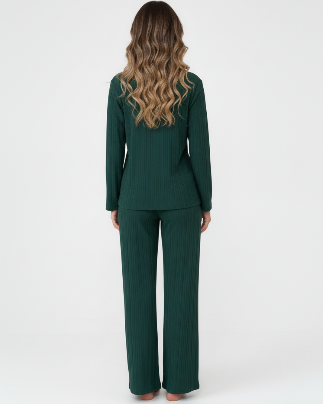 Bosgroene lange pyjamaset – Klassieke blouse met knoopjes en comfortabele broek
