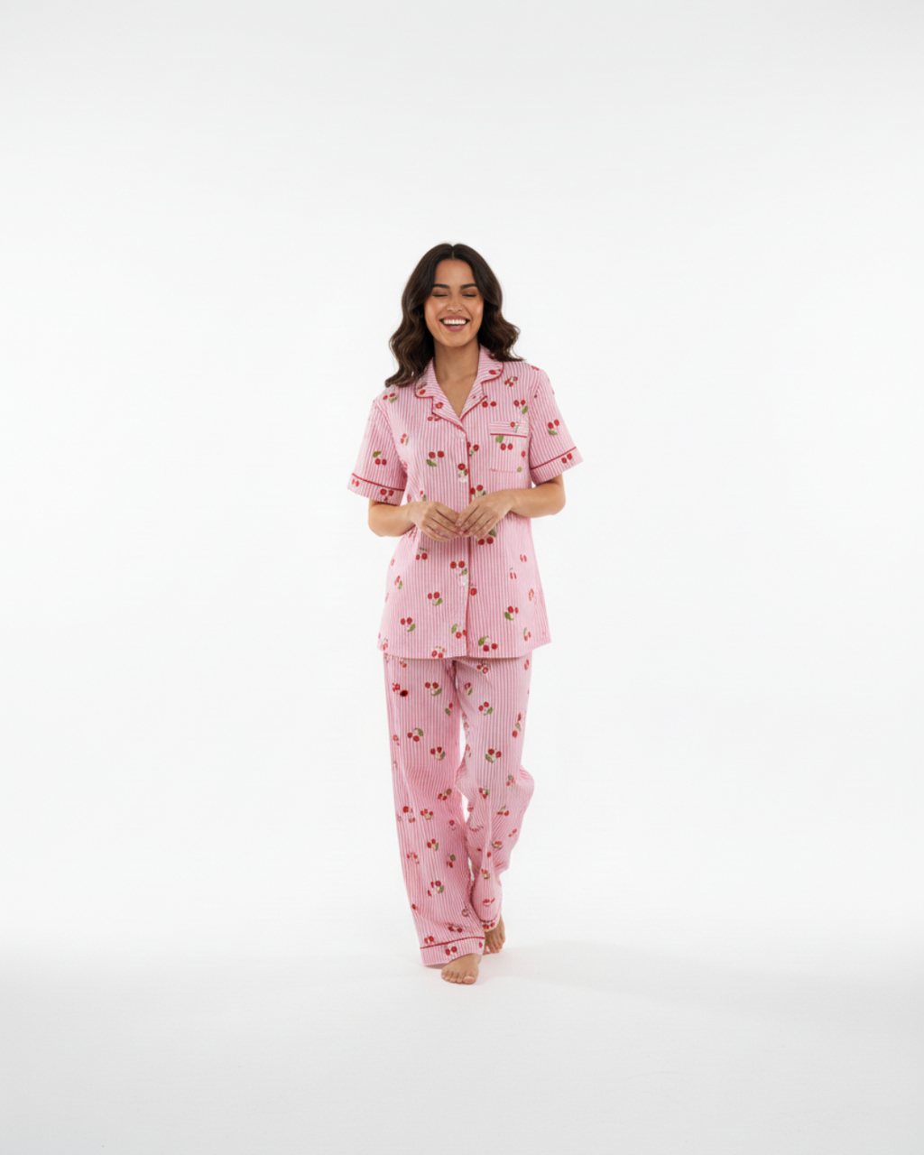 Pyjamaset voor dames van Sweet Cherry Dreams – Roze gestreepte katoenen nachtkleding