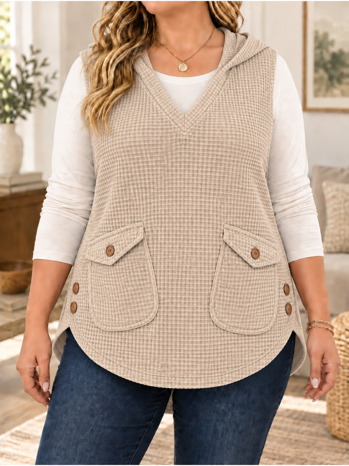 Flowy Women's Blouse - Elegant and Easy