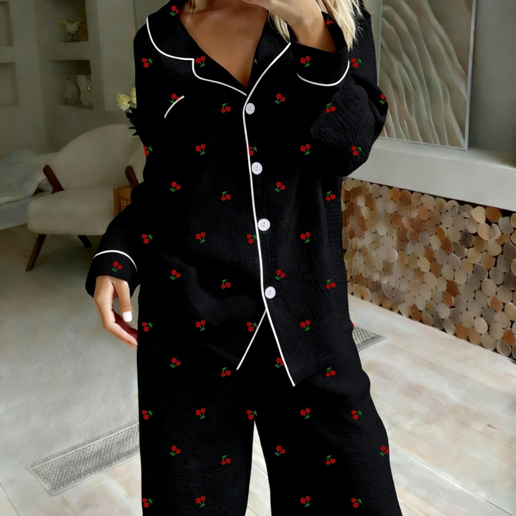 Reah Women’s Long-Sleeved Pajama Set – Cozy Comfortable Sleepwear Style