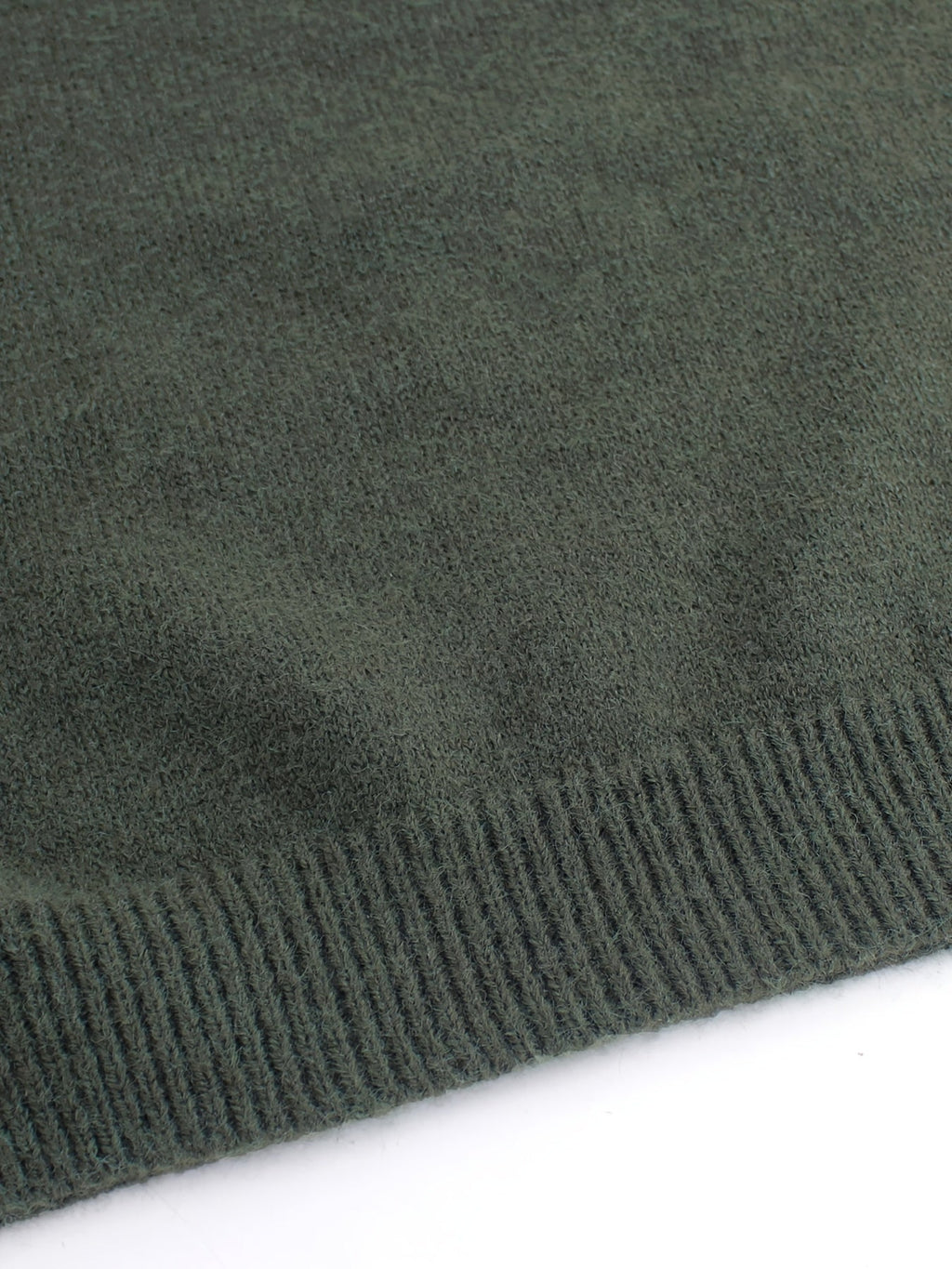Women’s Ribbed Sweater with Striped Cuffs – Modern Cozy Knit