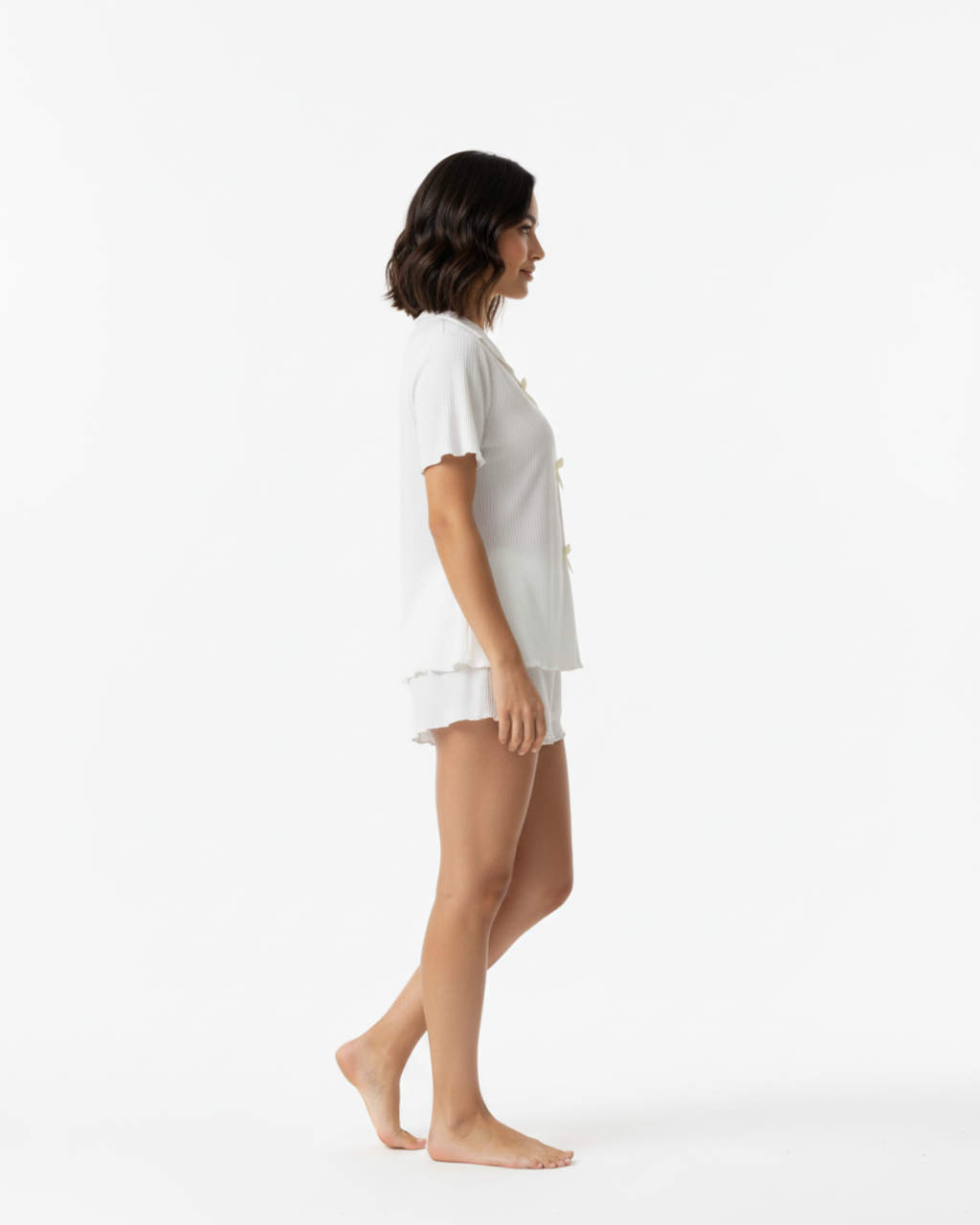 Women’s White Short Pajama Set – Cute Sleepwear with Bow Detail, Short Sleeve Top & Shorts
