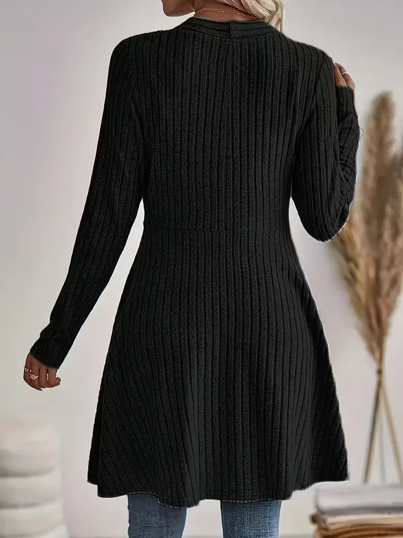 V-Neck Cardigan - Soft and Timeless