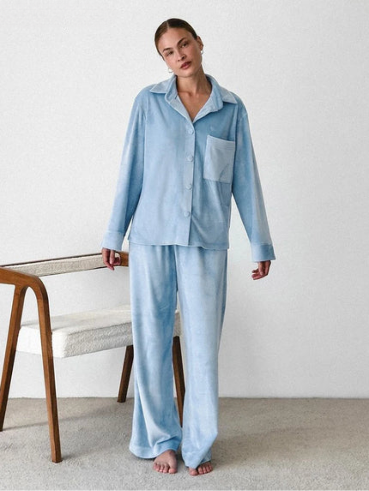 Babyblauwe pyjamaset voor dames – Zachte, comfortabele tweedelige nachtkleding