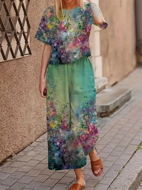 Women’s Casual Short-Sleeve T-Shirt and Pants Set – Fashionable Everyday Outfit