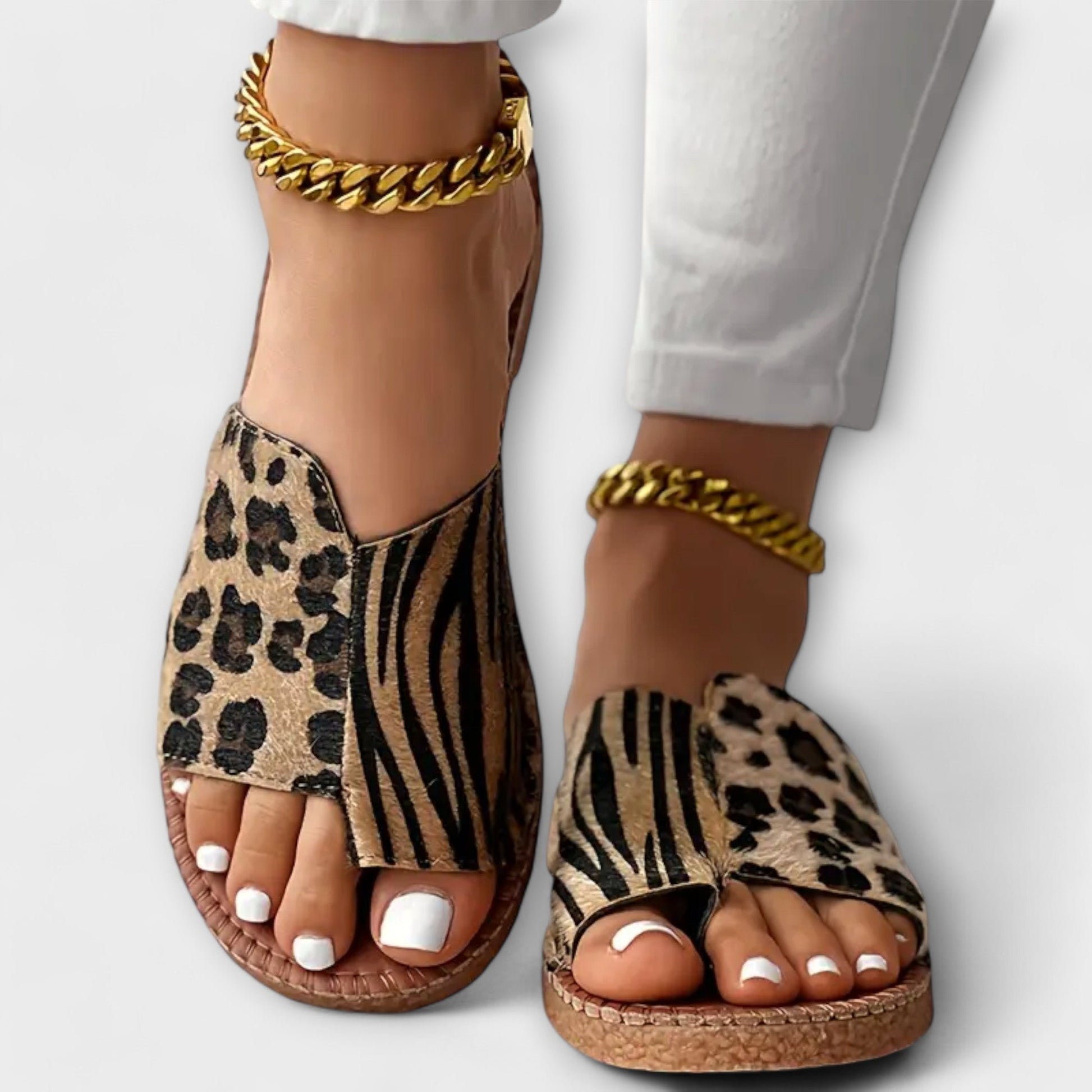 Women's Leopard Print Slippers - Two Tone Slip On Summer Slides