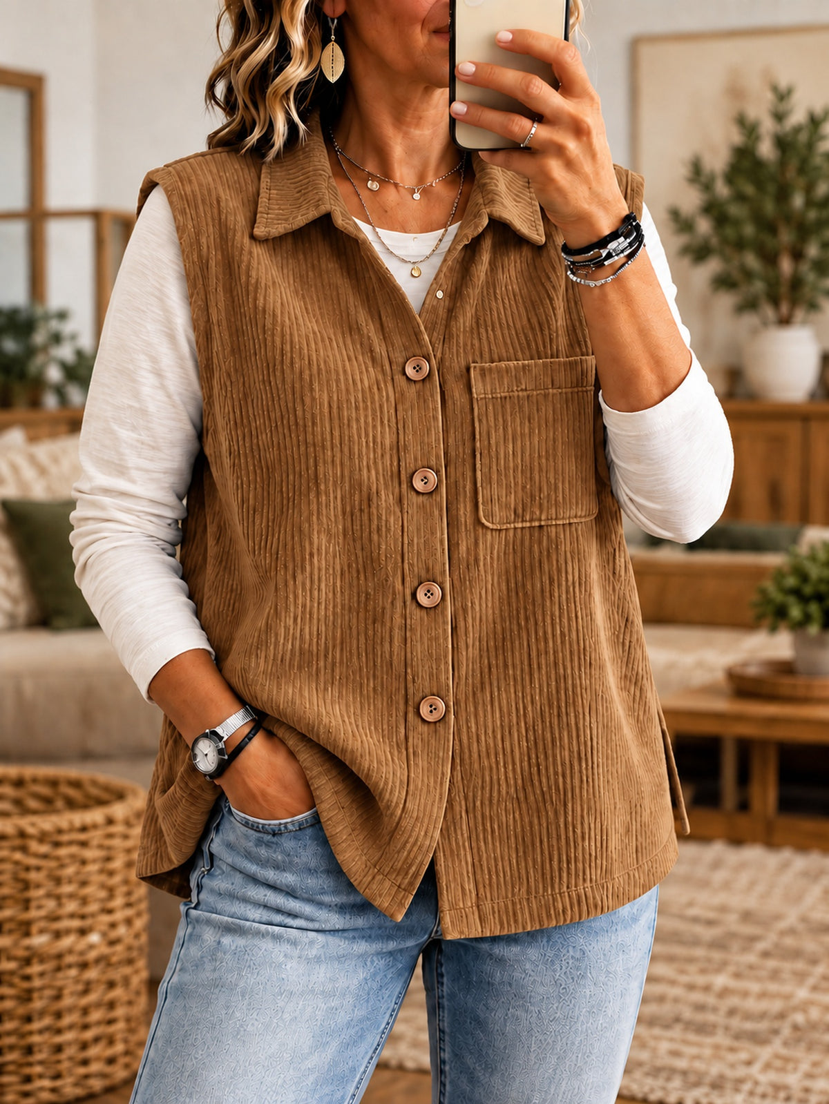 Flowy Women's Blouse - Elegant and Easy