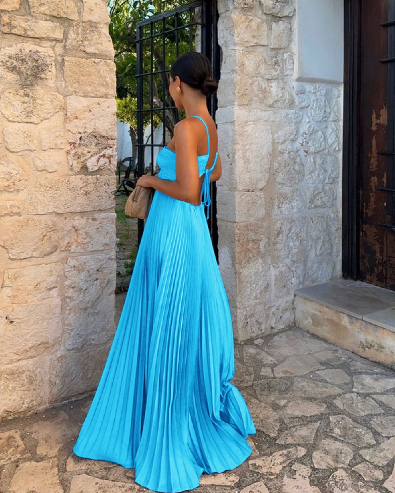 Women's Pleated Sleeveless Halter Dress – Elegant Evening Party Style