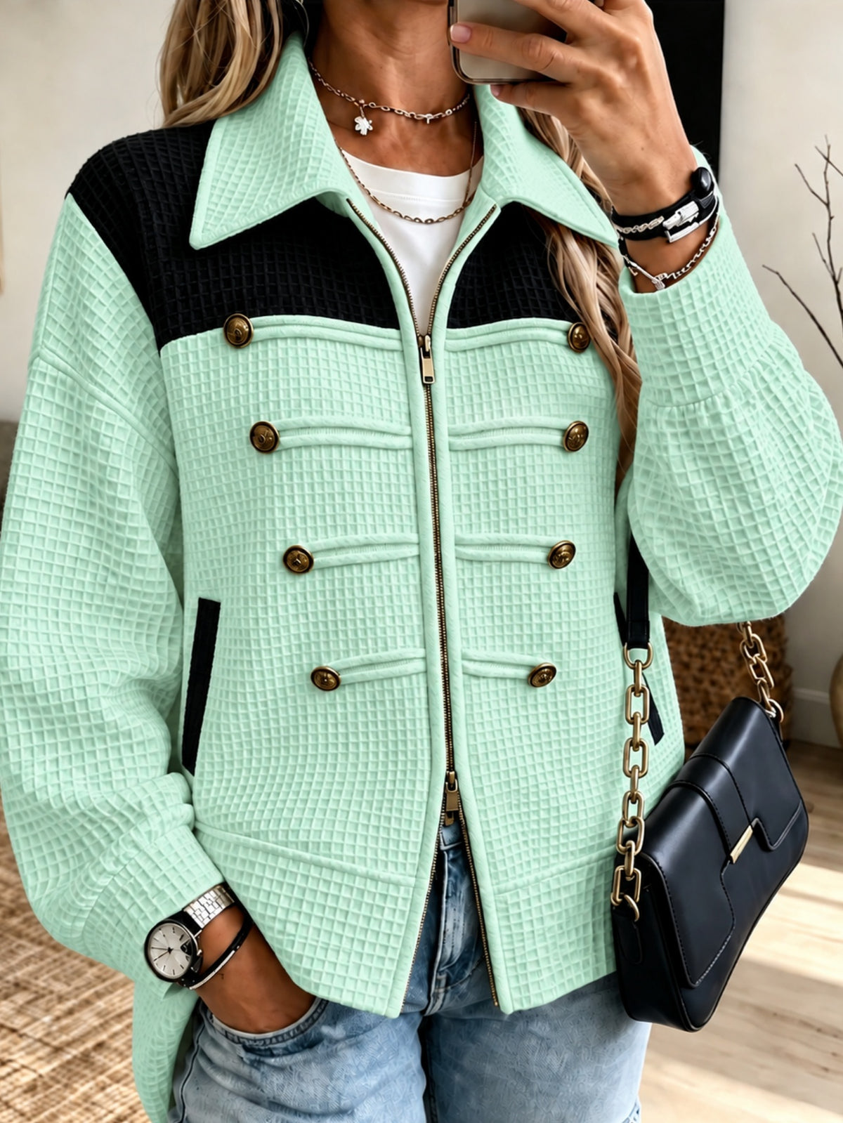 Casual Pocket Jacket - Practical and Modern