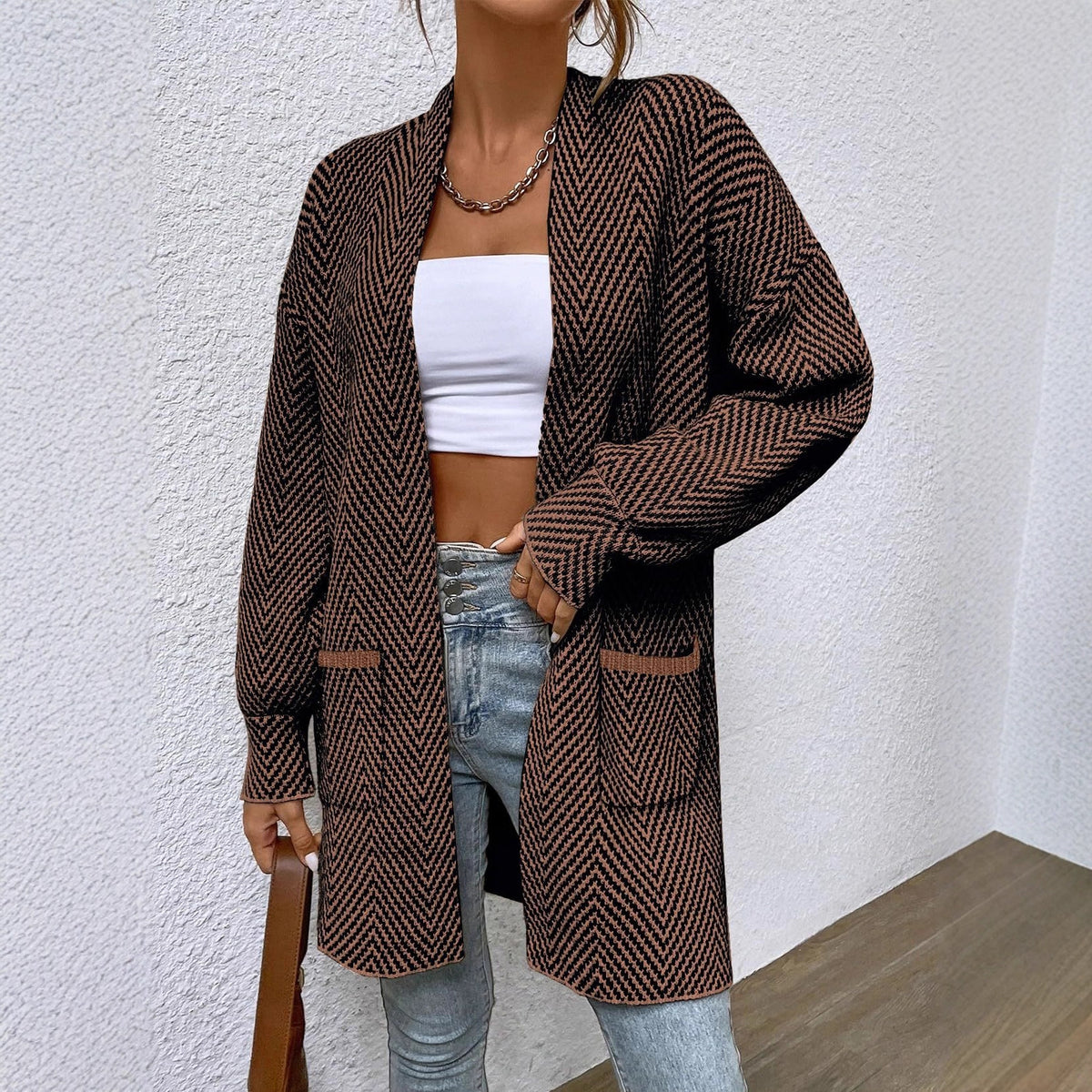 Pocket Long-Sleeve Knit Sweater - Loose and Casual