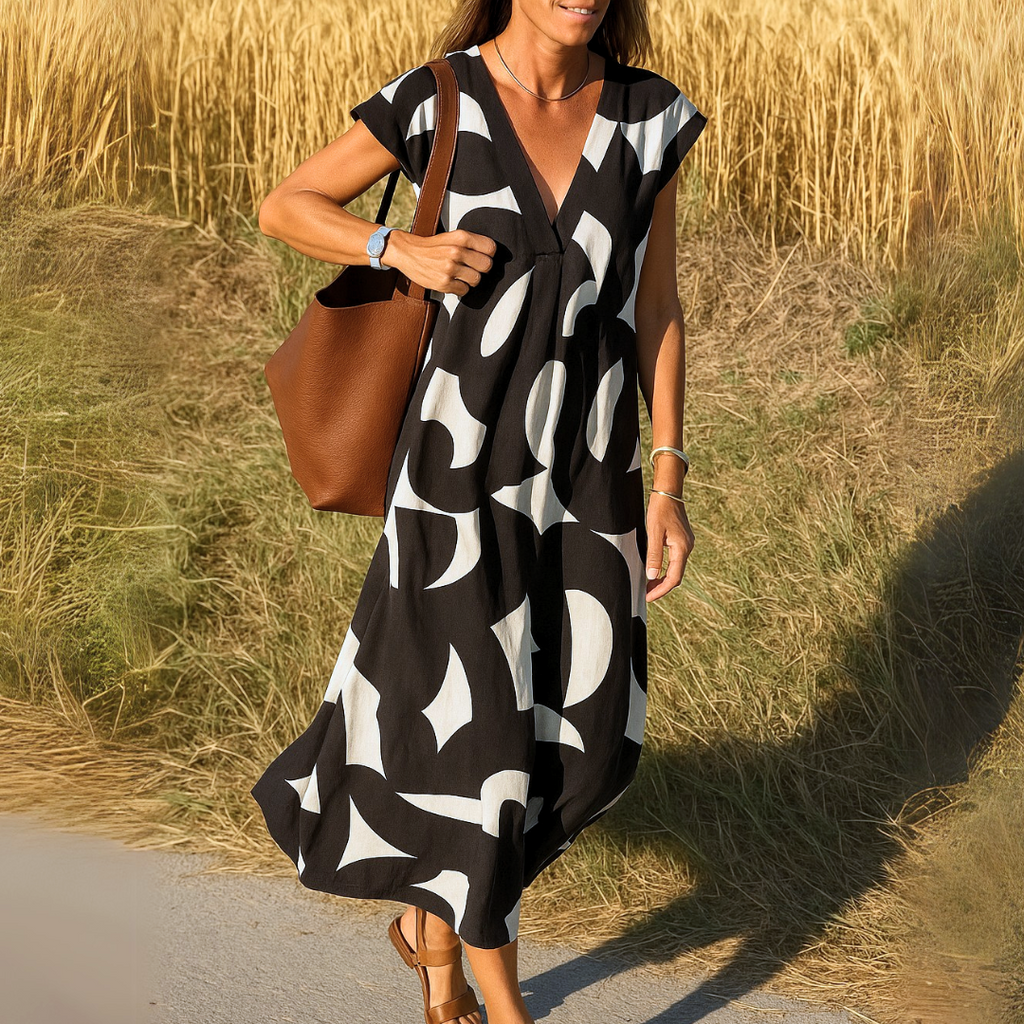 Women's Black & White Geometric Print V-Neck Cap-Sleeve Midi Dress