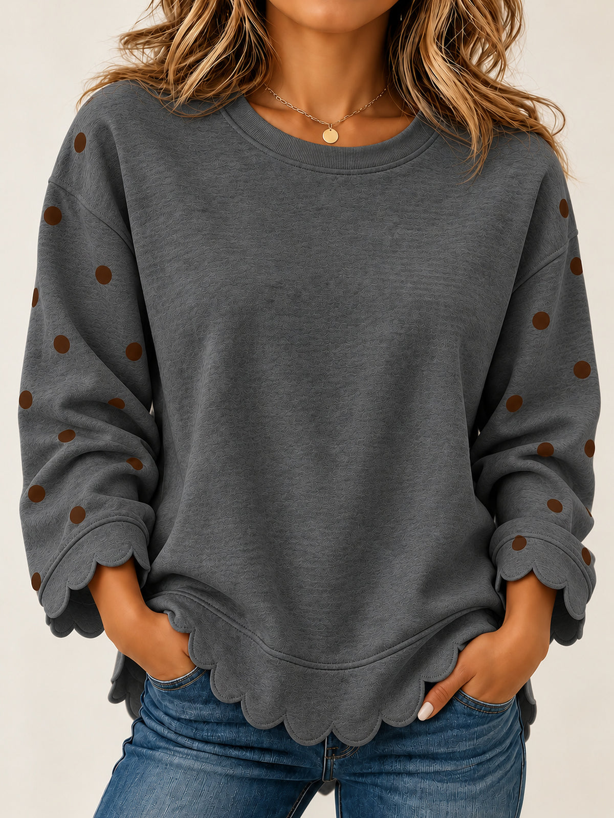 Flowy Women's Blouse - Elegant and Easy