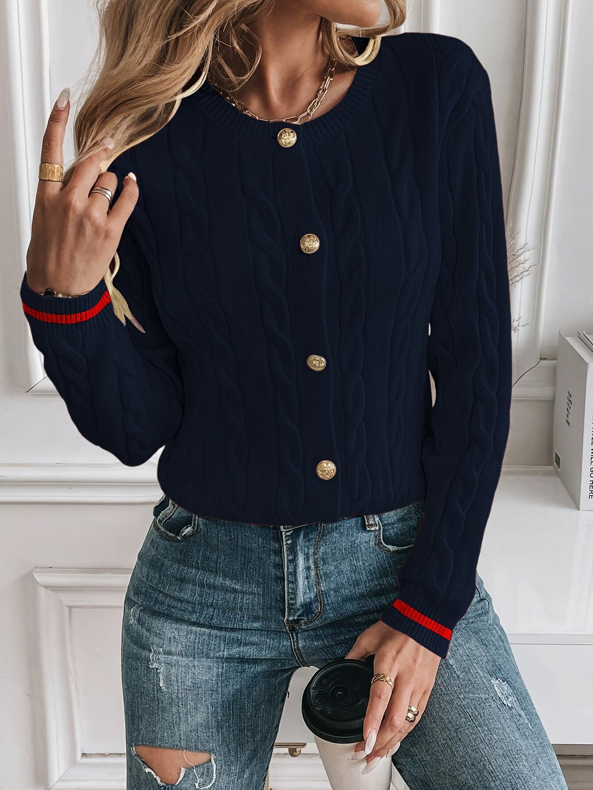Women’s Cable Knit Cardigan – Refined Soft Layer