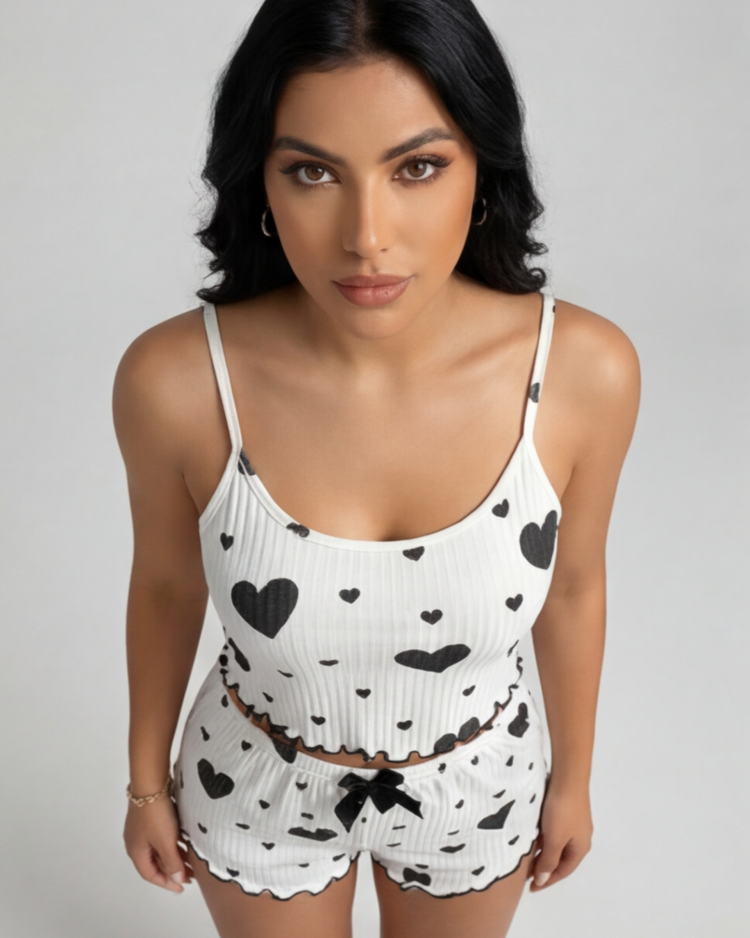 Women’s Stylish 2-Piece Heart Print Pajama Set – Comfy Top and Shorts Sleepwear