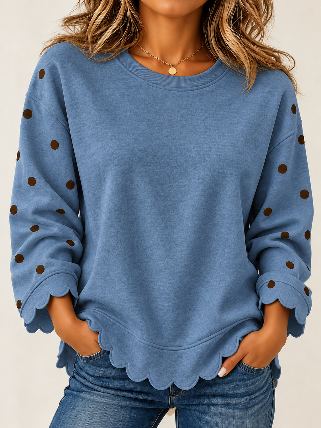 Flowy Women's Blouse - Elegant and Easy