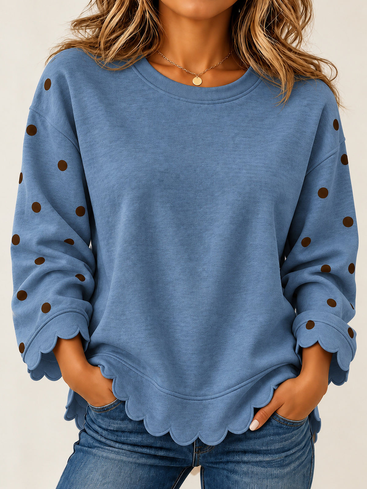 Flowy Women's Blouse - Elegant and Easy