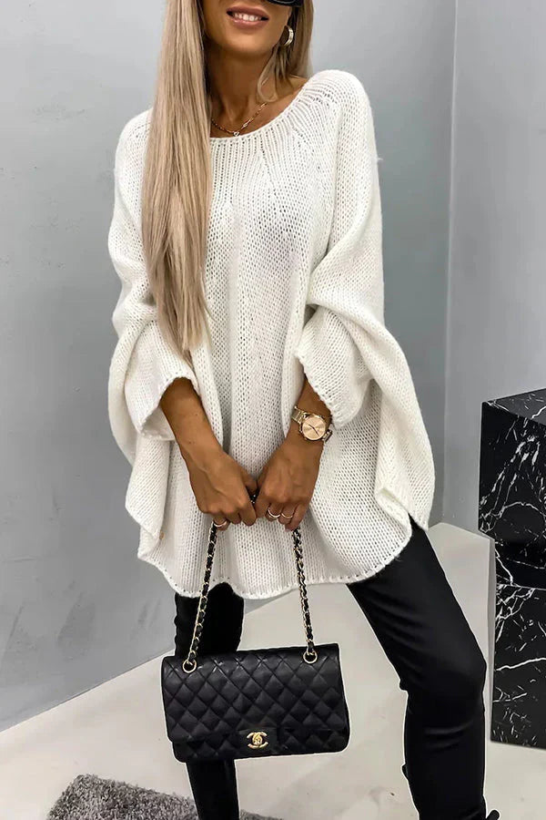 Loose Knit Sweater with Round Neck