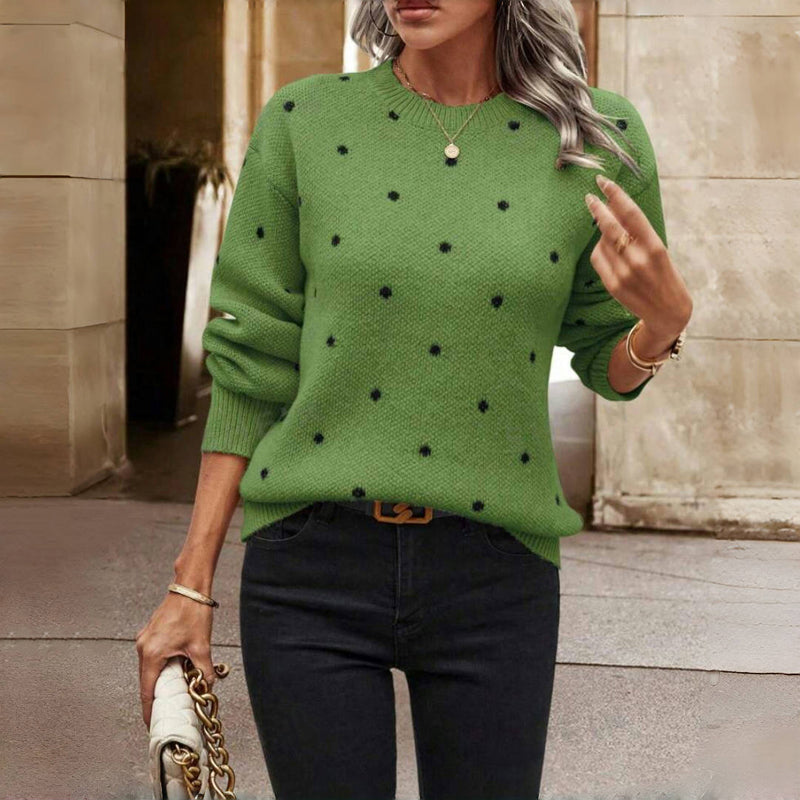 Knitted sweater with dots