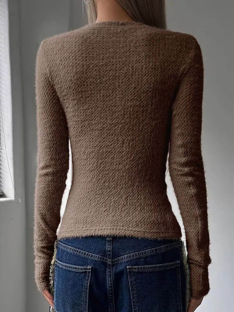 Long-Sleeve Everyday Top - Simple and Versatile