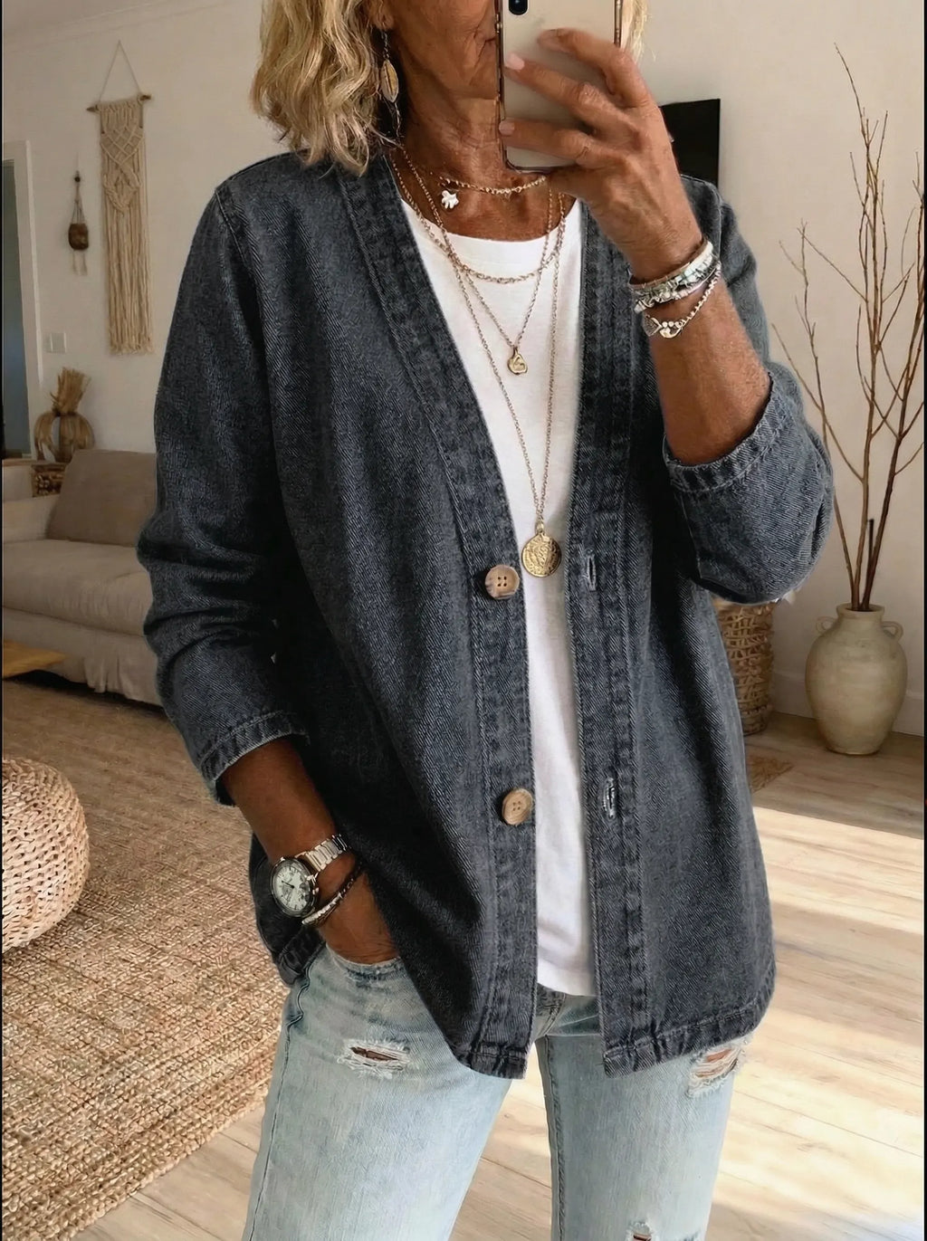 Women’s Casual Button-Up Denim Cardigan – Stylish Relaxed Everyday Layering Style